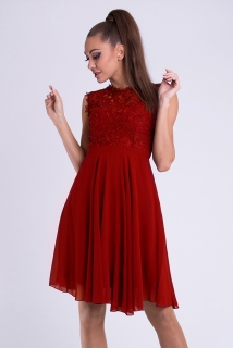 Dámské společenské šaty Maëlys s krajkou červená